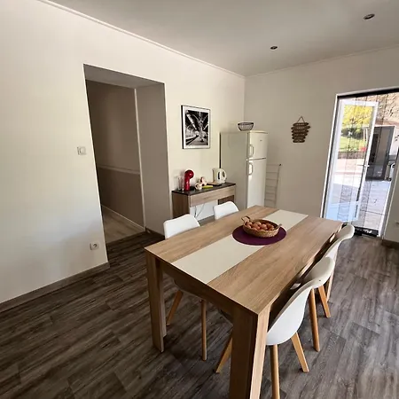 Apartment La Ferme De Bournat La Répara